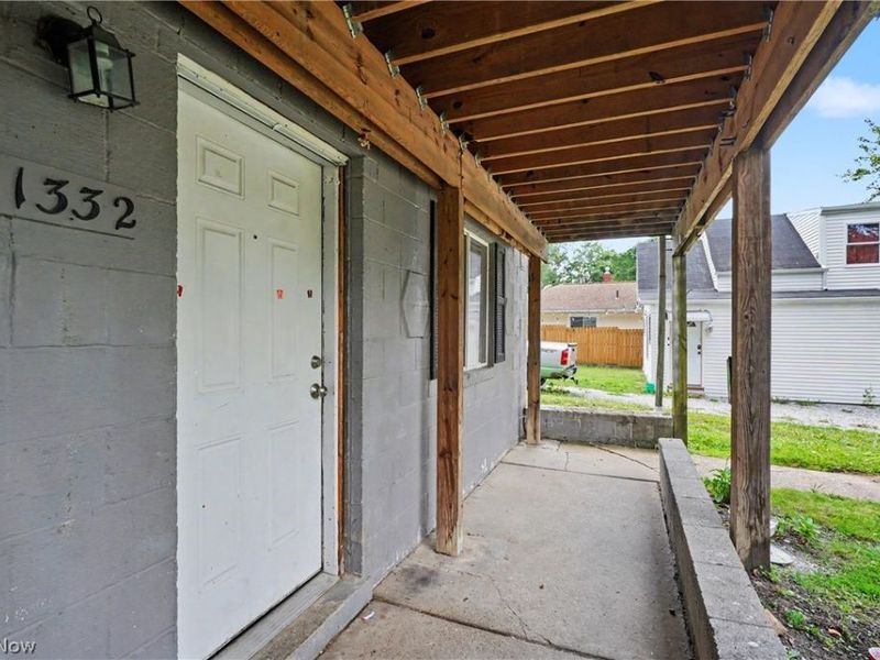 1332-1334 Alphada Avenue, Akron, OH 44310 Photo 7