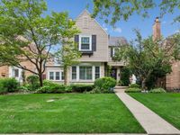 7822 W Thorndale Avenue, Chicago, IL 60631 primary photo