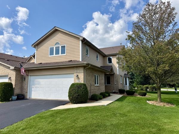 7700 Northfield Lane , Tinley Park, IL 60487