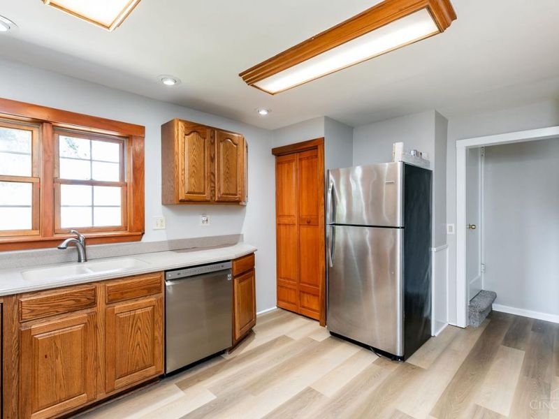 2944 North Bend, Green Township, OH 45239 Photo 7