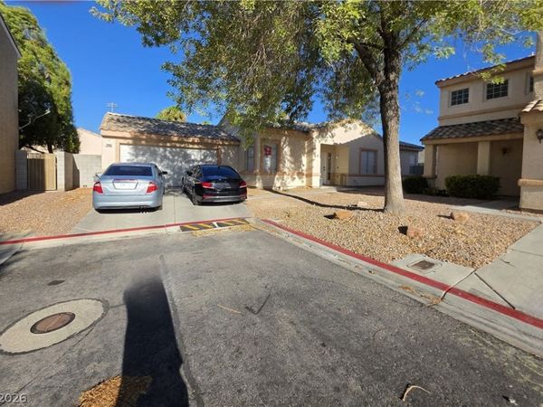 7904 Limbwood Court, Las Vegas, NV 89131
