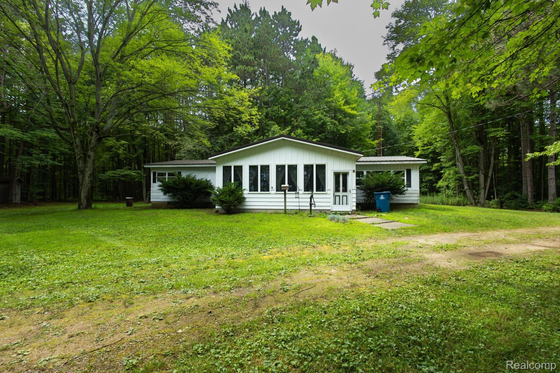 7800 Oak Road, Millington Township, Mi 48746 Main Photo