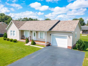 3012 Warm Springs Drive, London, KY 40744