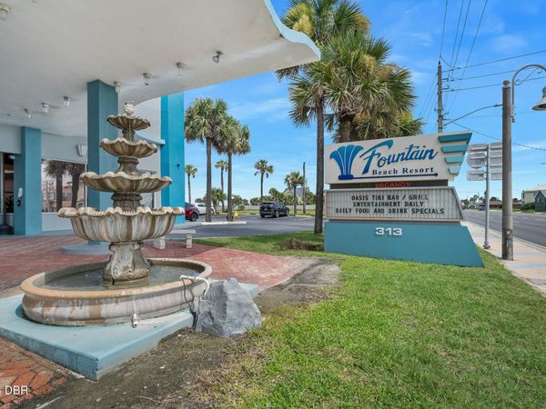 313 S Atlantic Avenue, Unit 320, Daytona Beach, FL 32118