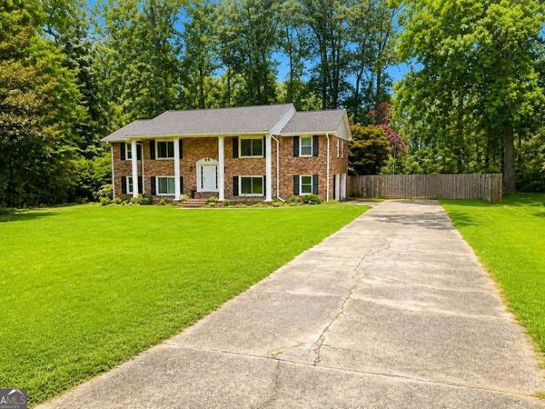 869 April Drive SW, Conyers, GA 30094