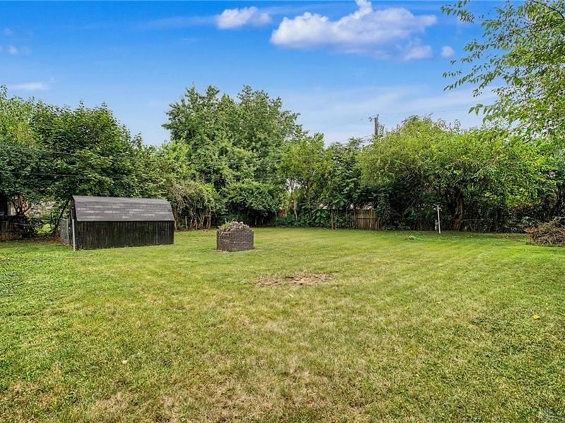 249 Ridgebury Drive, Xenia, OH 45385 Photo 9
