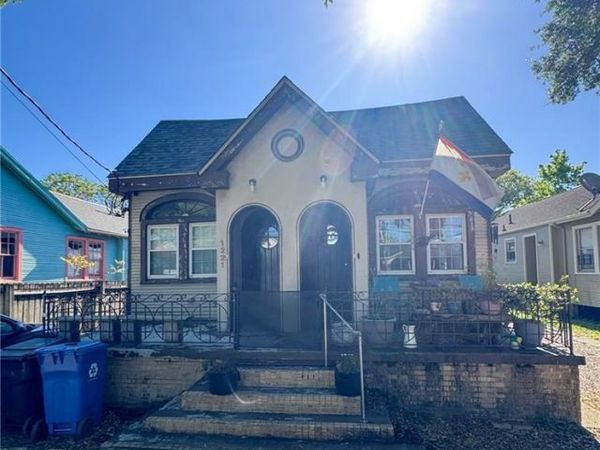 1221 POLAND Avenue , New Orleans, LA 70117