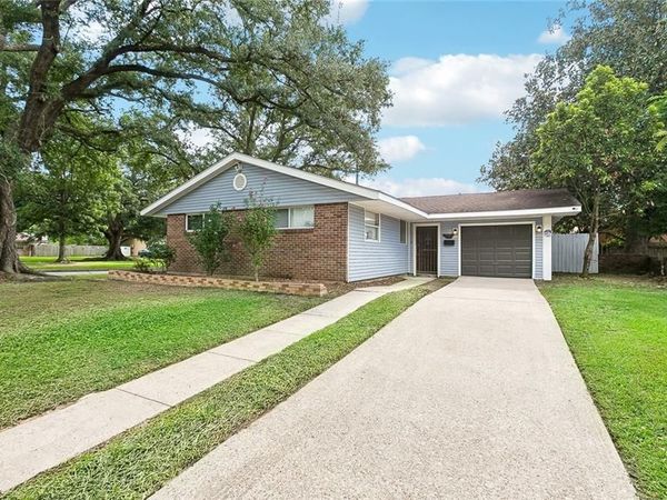 3100 LANCASTER Street , New Orleans, LA 70131