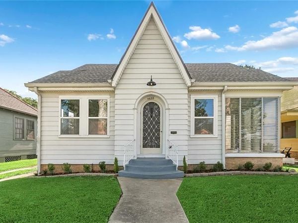 4655 MARIGNY Street , New Orleans, LA 70122