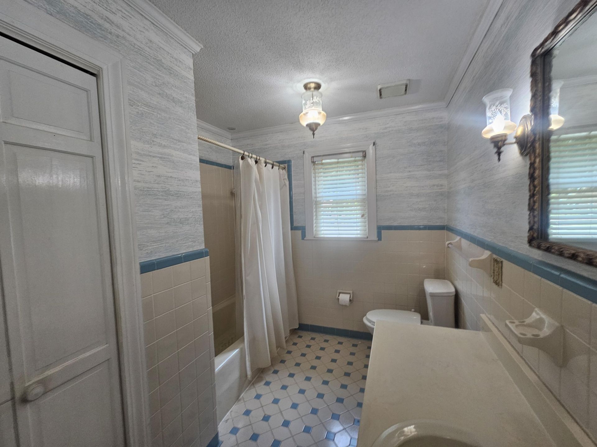 1567 Sanford Road Photo 11