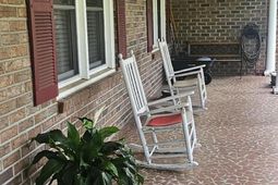 1567 Sanford Road photo 4