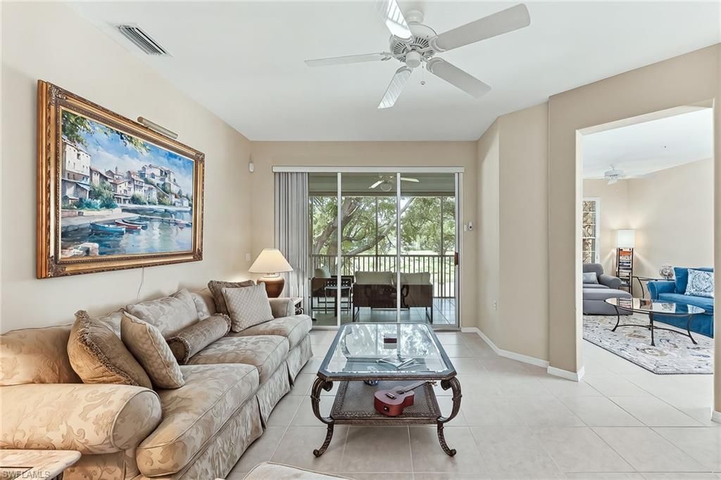 2190 Arielle Dr, Unit 901, Naples, FL 34109 Photo