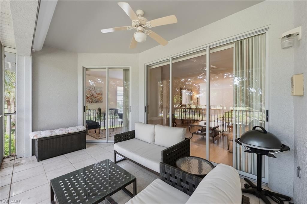 2190 Arielle Dr, Unit 901, Naples, FL 34109 Photo