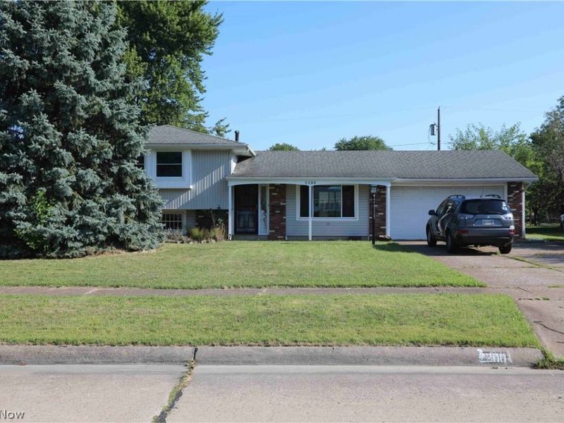 2200 W 37th Street, Lorain, OH 44053 Photo 1