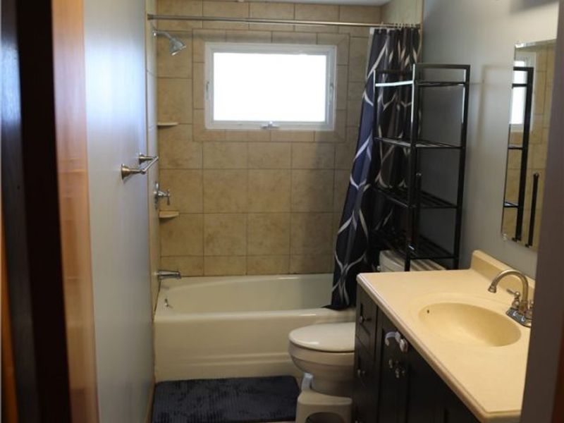 2200 W 37th Street, Lorain, OH 44053 Photo 16