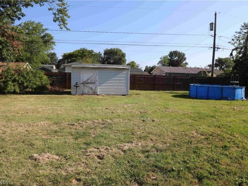 2200 W 37th Street, Lorain, OH 44053 Photo 23
