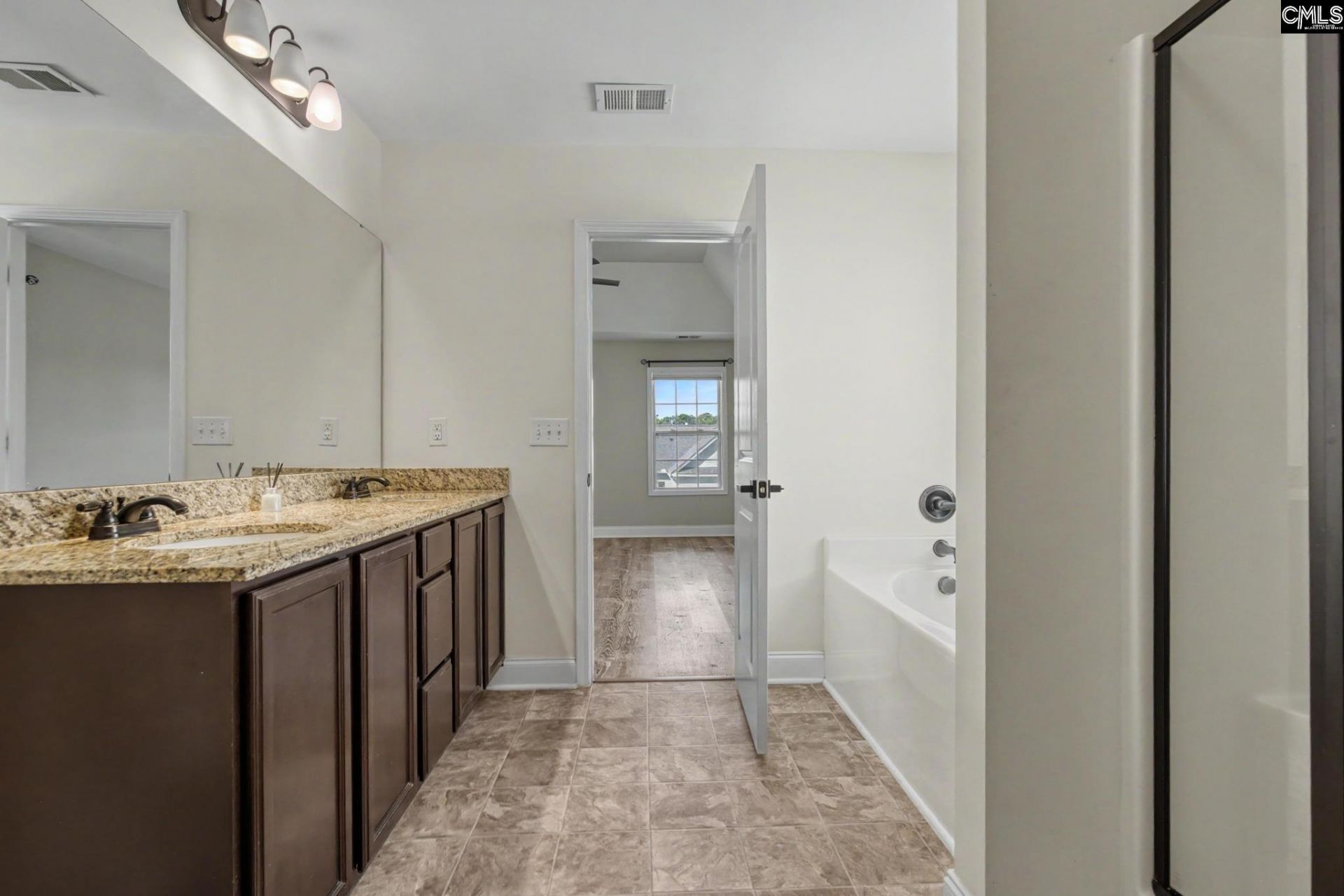308 Emanuel Creek Drive  Photo 16