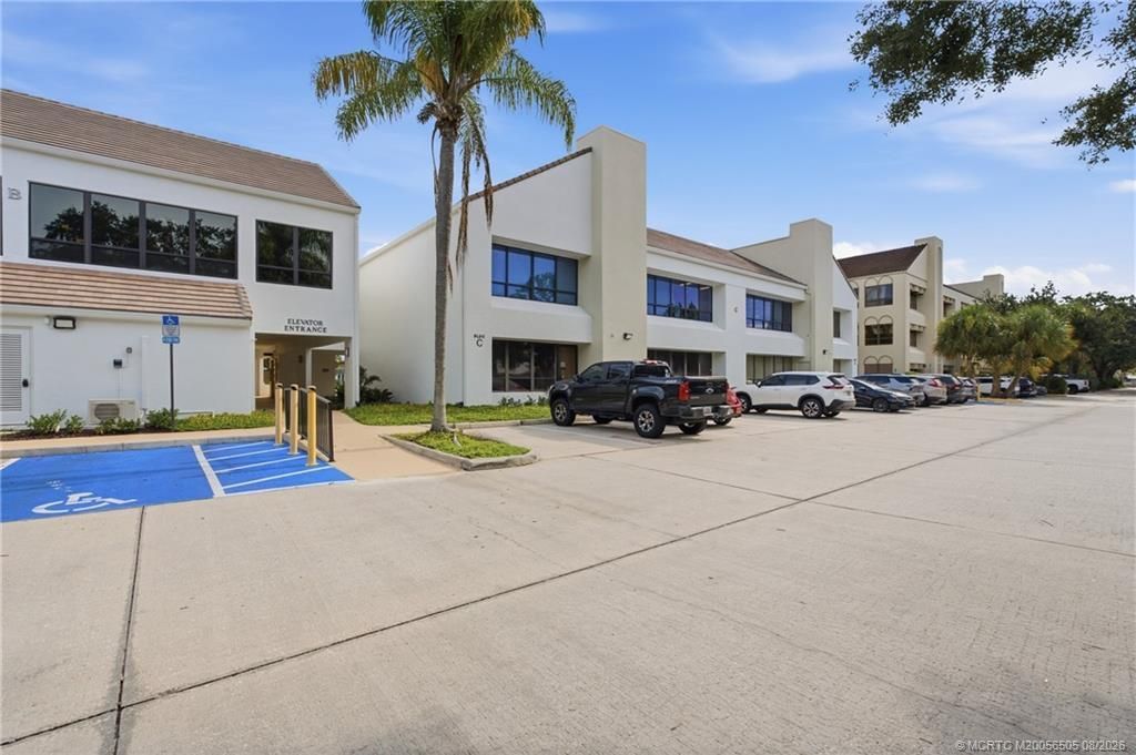 900 SE Ocean Boulevard, Unit C 120, Stuart, FL 34994 Photo