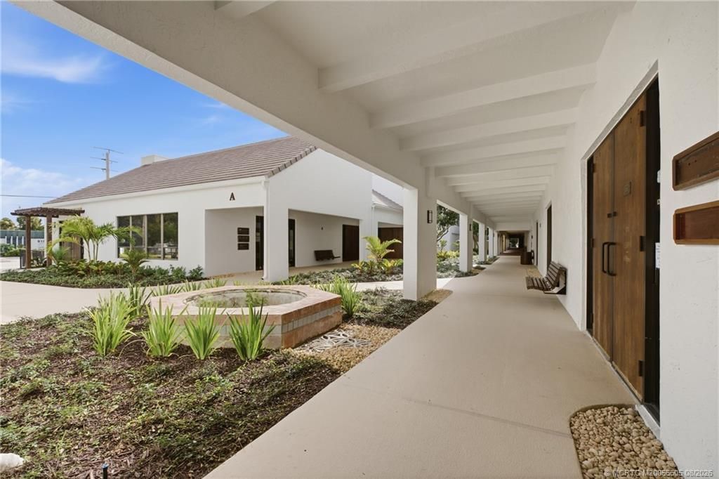 900 SE Ocean Boulevard, Unit C 120, Stuart, FL 34994 Photo