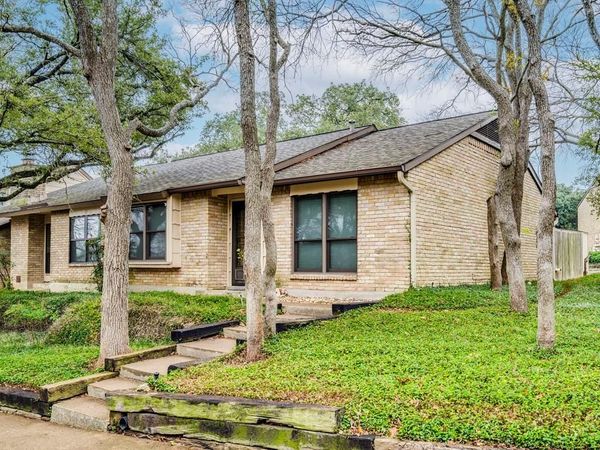 8305 Summer Side DR, Unit 165, Austin, TX 78759