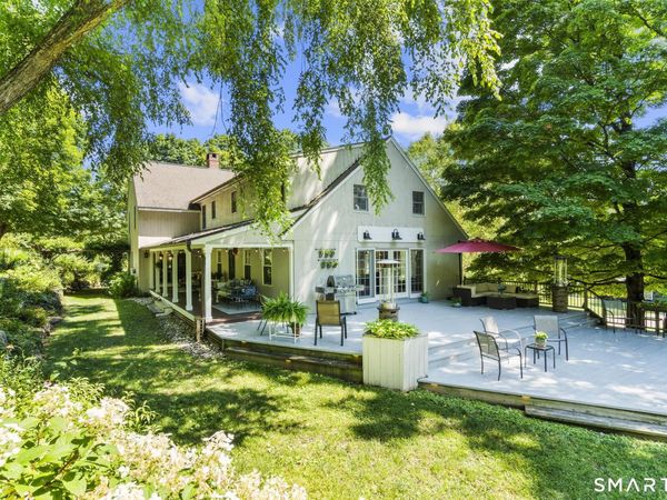 13 Woodchuck Hill , Simsbury, CT 06092