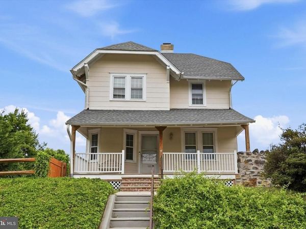 4611 LINDEN AVENUE , PHILADELPHIA, PA 19114