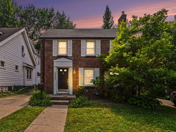 22515 Gregory Street, Dearborn, MI 48124