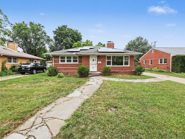1597 Greenview Drive, Ann Arbor, MI 48103