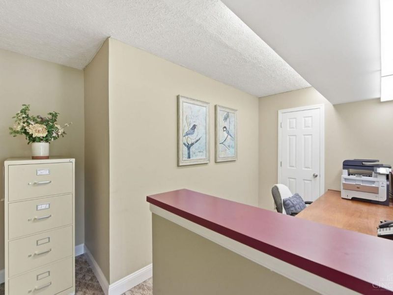 7419 Kingsgate Way, West Chester, OH 45069 Photo 8