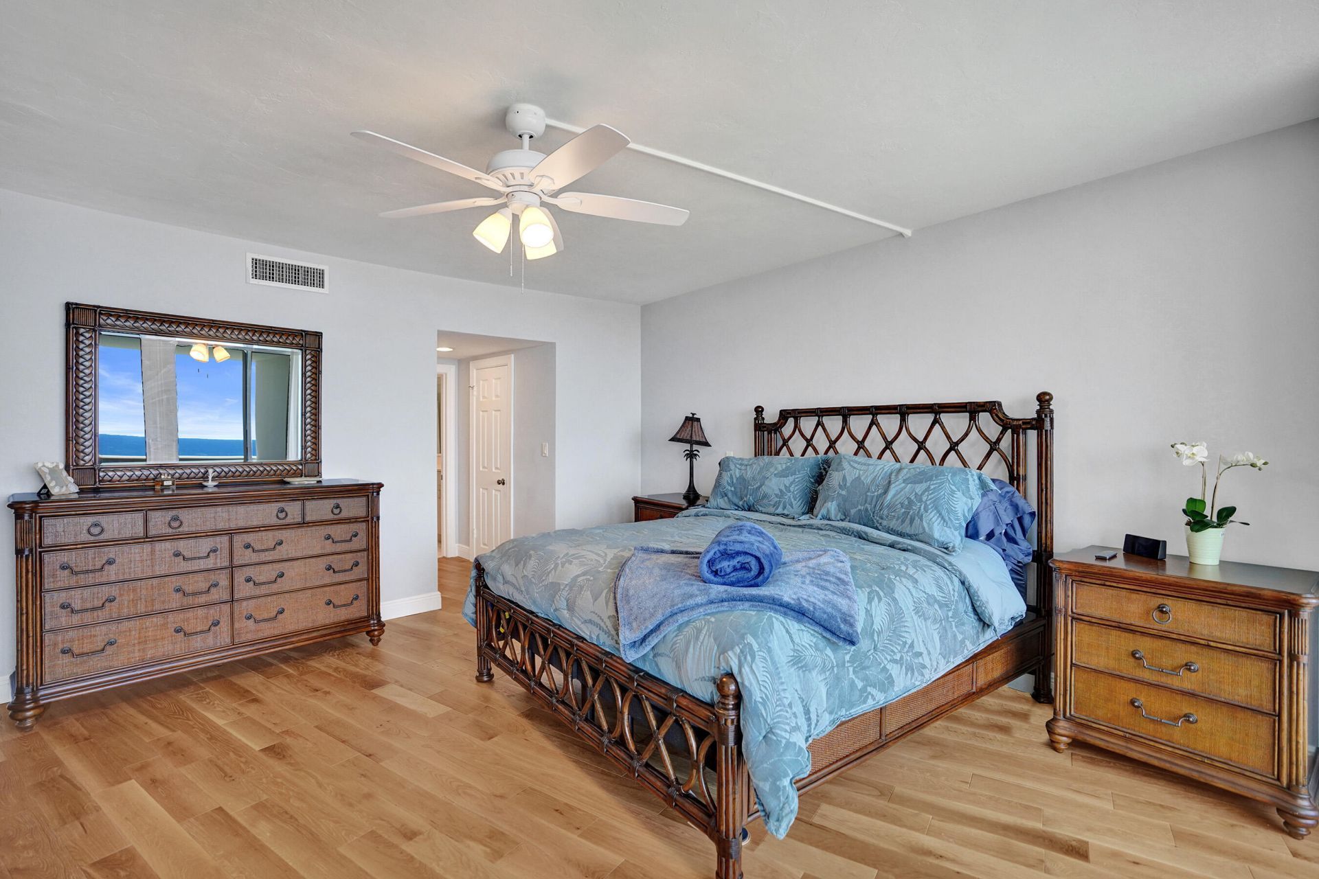 700 S Ocean Boulevard, Unit 604, Boca Raton, FL 33432 Photo