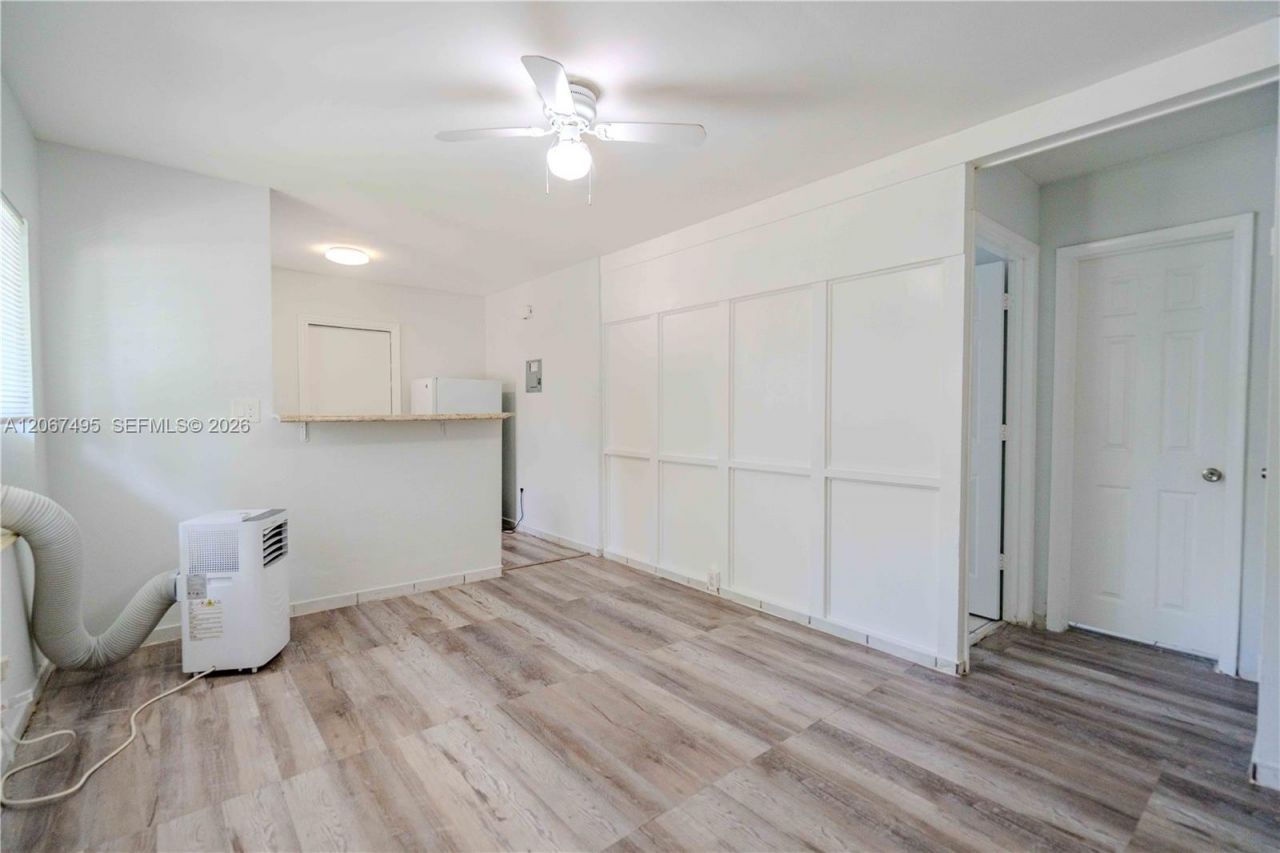 260 Navarre Ave , Unit 2, Coral Gables, FL 33134 Photo