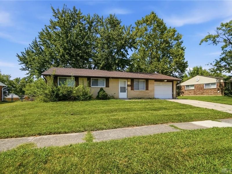 7309 Maringo Drive, Huber Heights, OH 45424 Photo 1