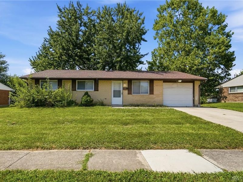 7309 Maringo Drive, Huber Heights, OH 45424 Photo 2