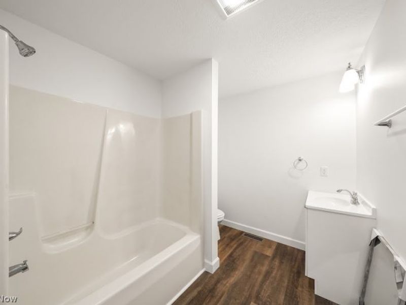 1640 Lockwood Road, Barberton, OH 44203 Photo 19