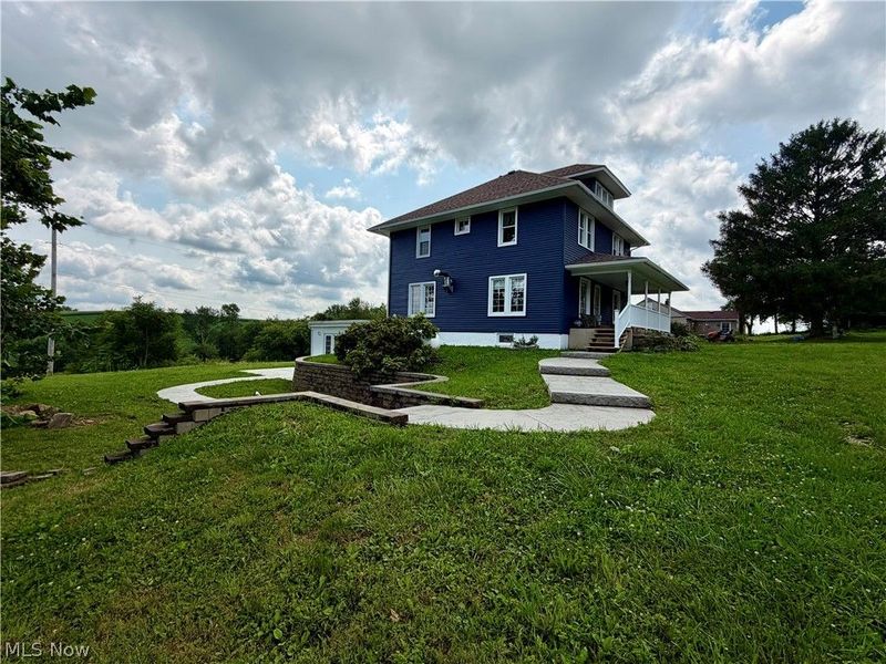 1212 Moccasin Road NE, Carrollton, OH 44615 Photo 2