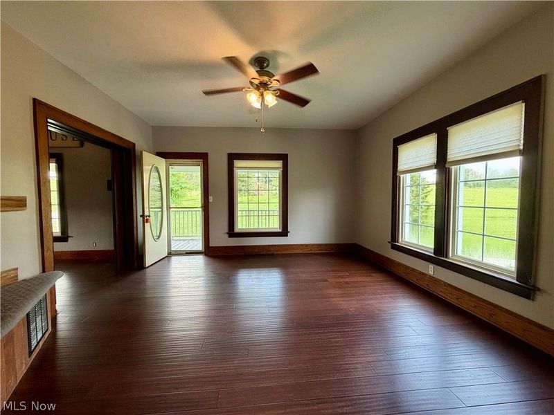 1212 Moccasin Road NE, Carrollton, OH 44615 Photo 4