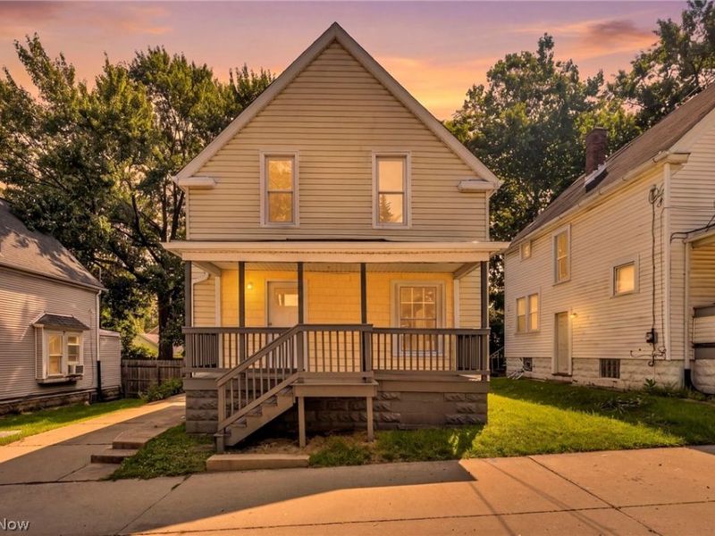 181 Spellman Court, Akron, OH 44305 Photo 3