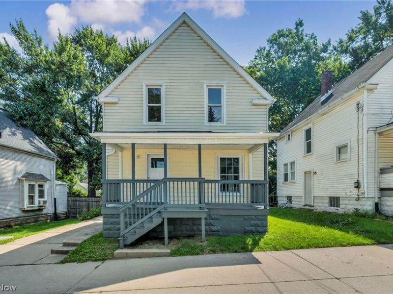181 Spellman Court, Akron, OH 44305 Photo 4
