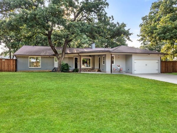 149 Redwood Drive, Highland Village, TX 75077