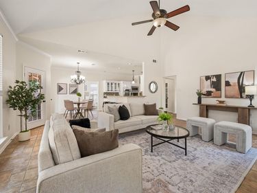 9045 Tyne Trail, Fort Worth, TX 76118