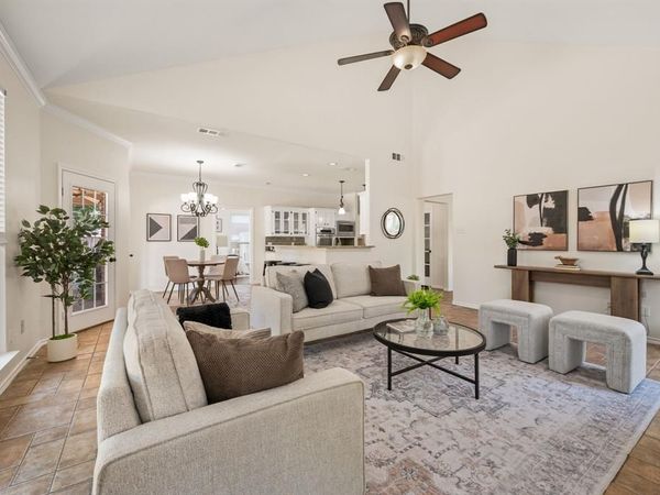 9045 Tyne Trail, Fort Worth, TX 76118