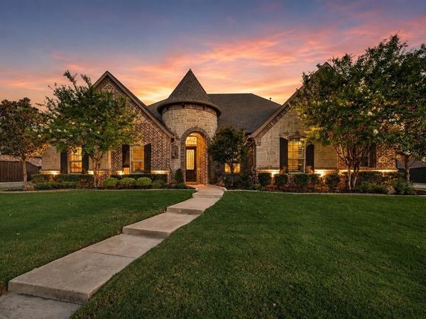 808 Regal Crossing , Keller, TX 76248
