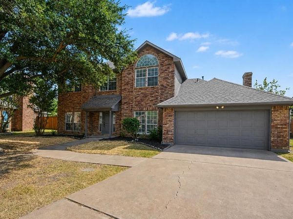 3711 Penny Lane , Carrollton, TX 75007