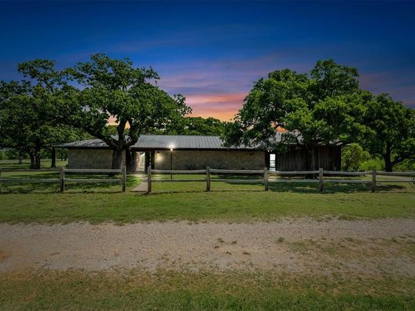 3377 Lodge Creek Road, Henrietta, TX 76365