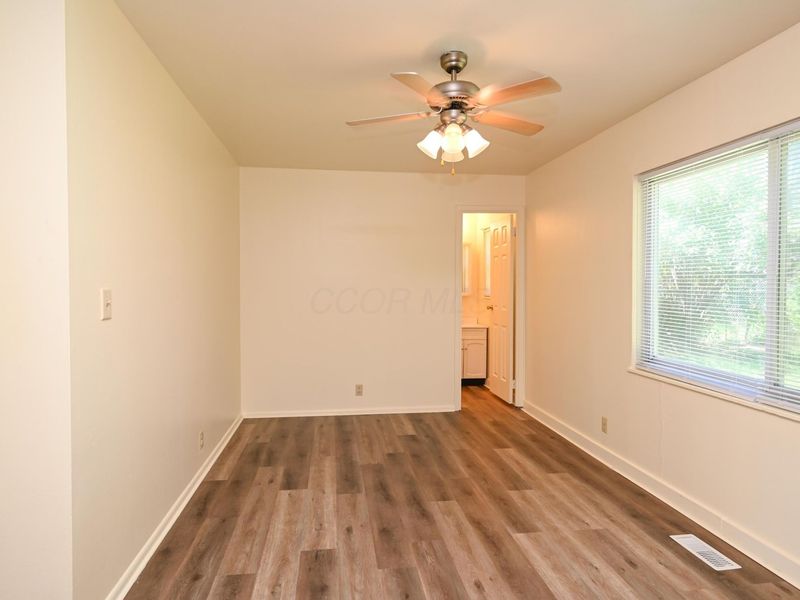 1073 Richmond Avenue , Marion, OH 43302 Photo 9
