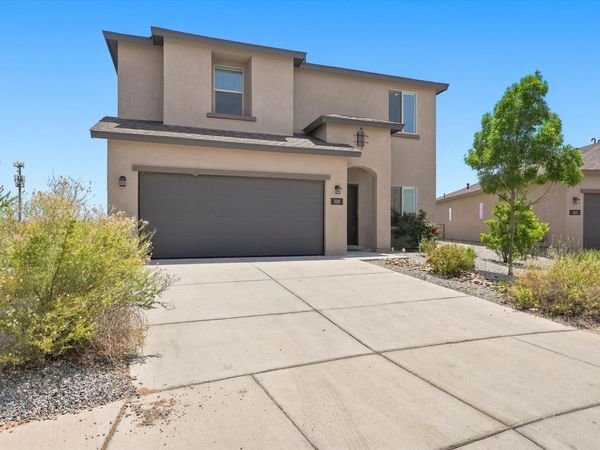 108 Hue Street SW, Rio Rancho, NM 87124