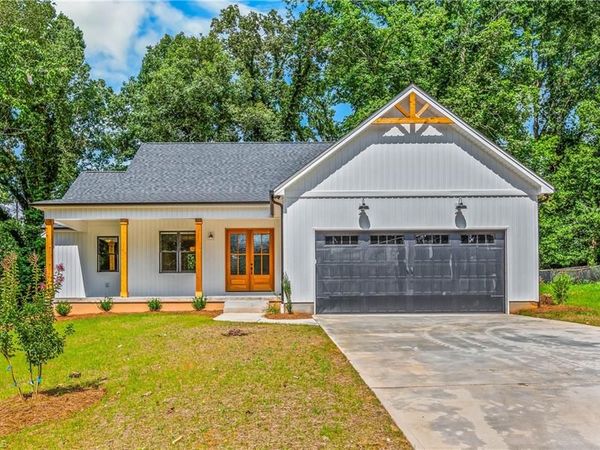1807 Bramblewood Trail , Pfafftown, NC 27040