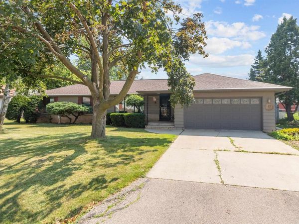 1187 LORETTA AVENUE, Menasha, WI 54952