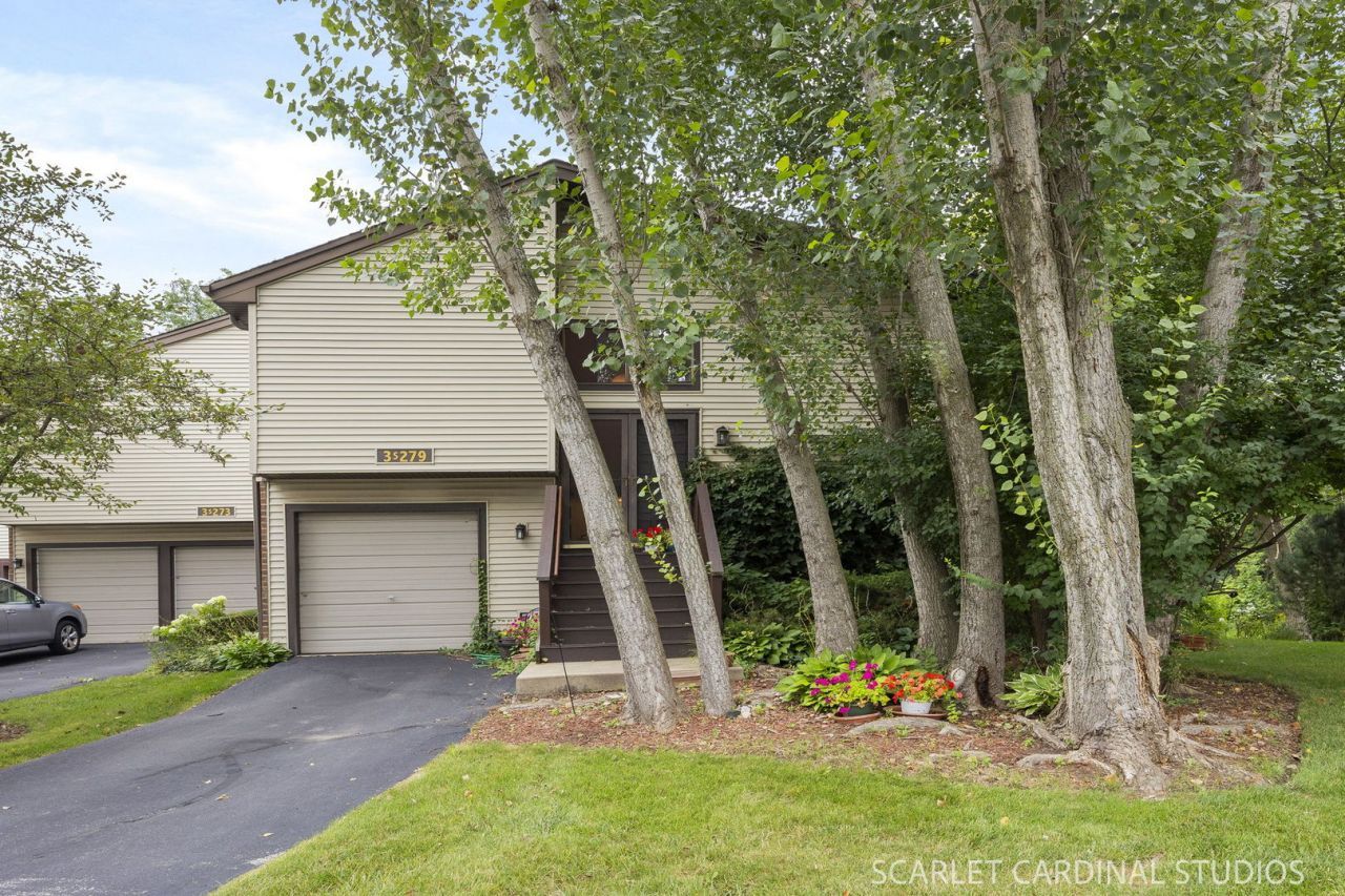 3s279 Briarwood Drive, Warrenville, IL 60555 Main Photo
