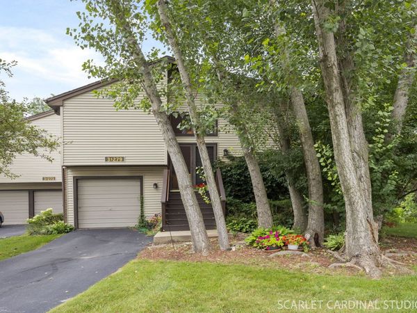3S279 Briarwood Drive , Warrenville, IL 60555